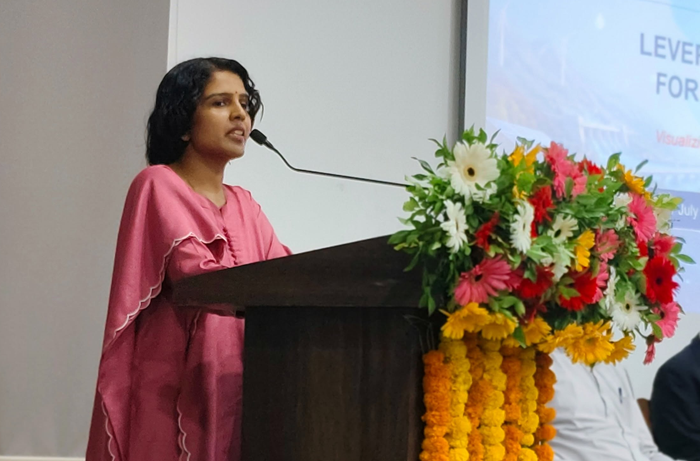 GIL MD delivers address at capacity building workshop